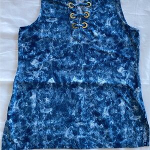 MICHAEL KORS, INDIGO BLUE TIE DYE STYLE PRINT LACE UP V-NECK SLEEVELESS TOP LG.